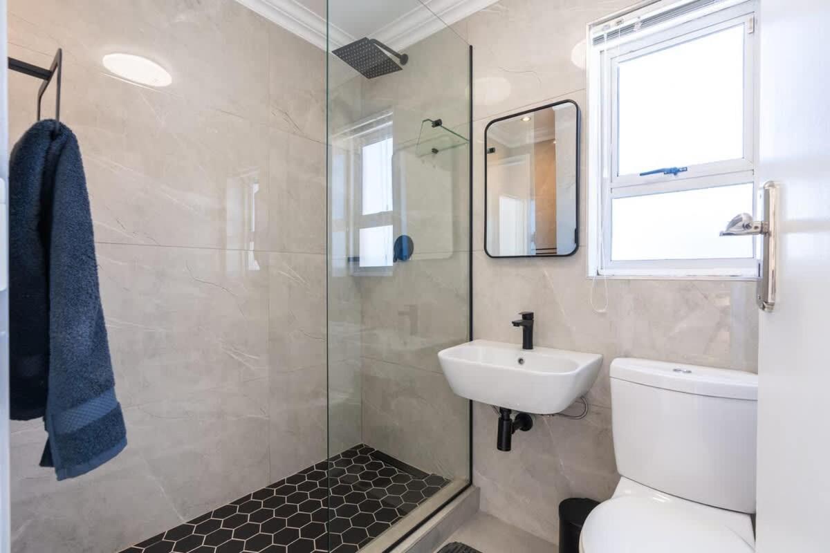 Surfside Haven, 3 Bed Townhouse Cape Town
